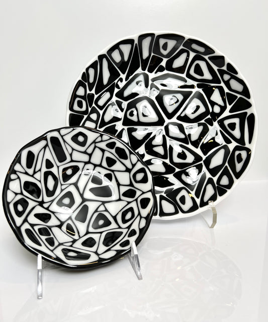Two Piece Serving Set - Black & White Funky Bowls