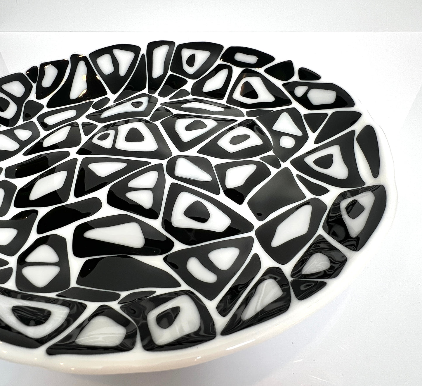 Two Piece Serving Set - Black & White Funky Bowls